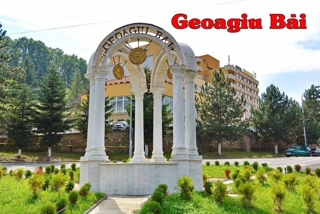 Vila Mihu Hotel Geoagiu Bai Exterior photo